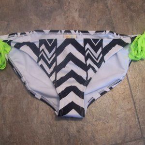 MUDD Scoop Bottoms Womens Juniors Swim Bikini XL